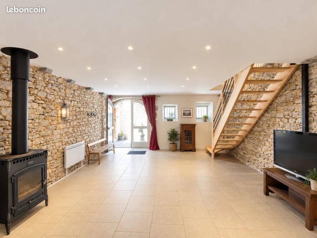 Appartement 4 pièces 116 m² · à Crémieu · 116 m² · 289 900 €