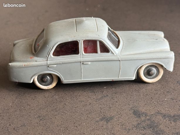 ANCIEN JOUET VOITURE MINIATURE JEP PEUGEOT 403