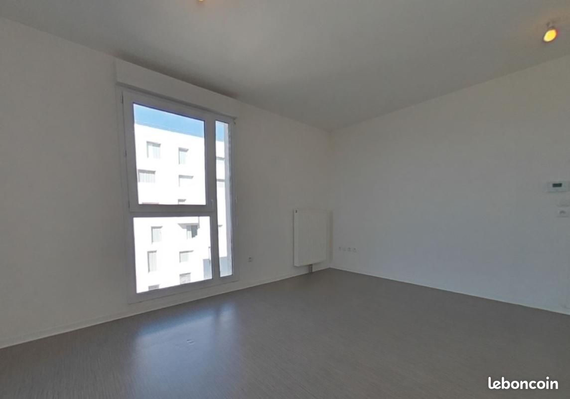 Appartement 2 pièces 45 m² · à Lille · 45 m² · 654 €/mois
