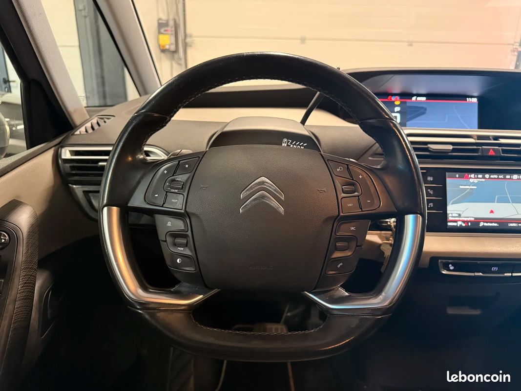 Citroën C4 SPACETOURER Feel / VEHICULE FRANCAIS (image 15)