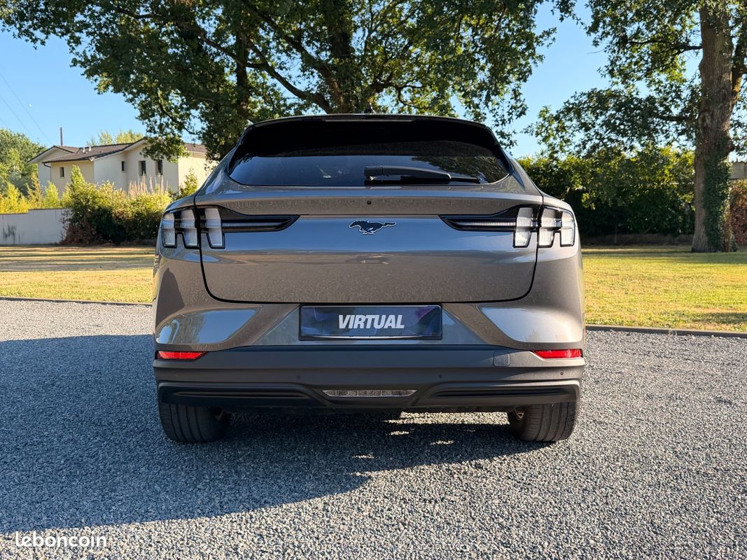FORD MUSTANG MACH-E Standard Range 269ch RWD | Pack Technologie • B&O • Toit panoramique (image 5)
