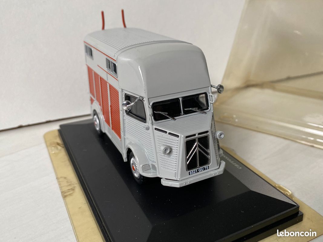 Ford V8 citerne "WATERMAN" - Eligor - 1/43ème en boite