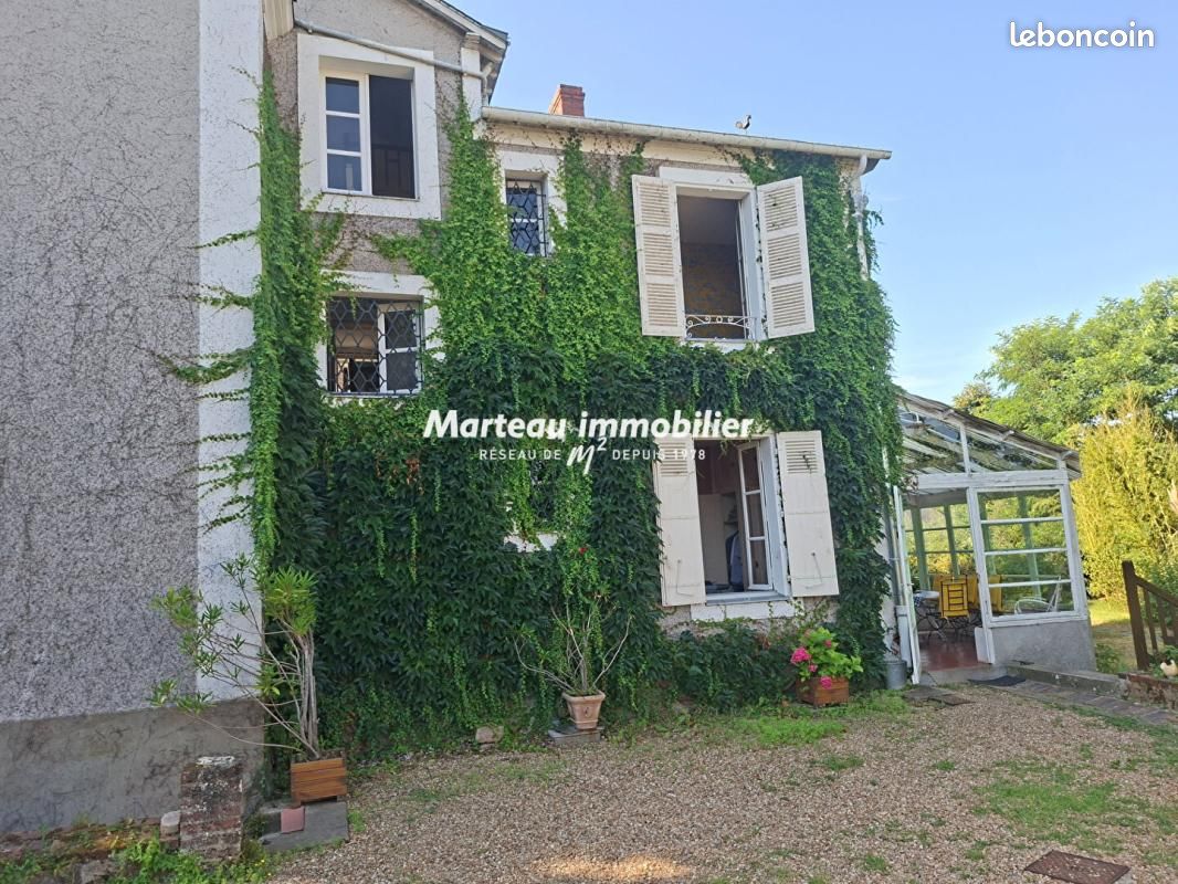 Maison 9 pièces 292 m² · à Mayet · 292 m² · 287 550 €