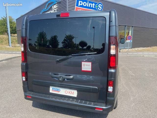 Renault traffic 2.0 170 cv bva 9 places rallonge red 2026 (image 13)