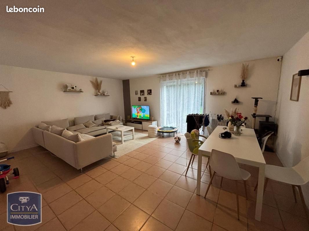 Maison 4 pièces 88 m² · au Passage · 88 m² · 900 €/mois