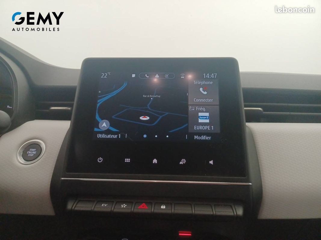 RENAULT Clio E-Tech full hybrid 145 Techno (image 14)