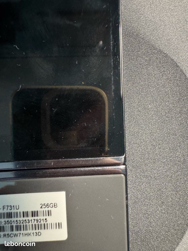 Samsung Galaxy Z Flip 5 - 256 Go - Écran à réparer (Accessoires inclus) (image 8)