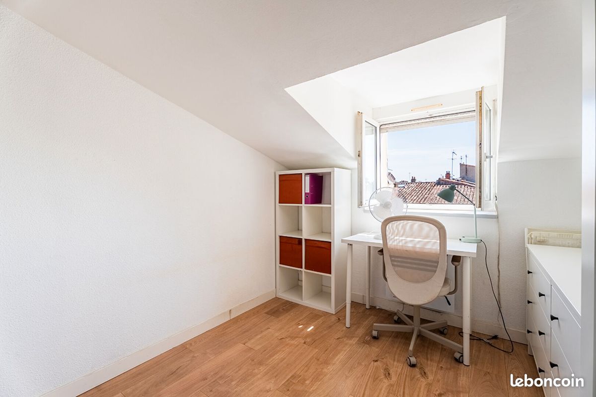 Appartement 1 pièce 18 m² · à Bordeaux · 18 m² · 95 000 €