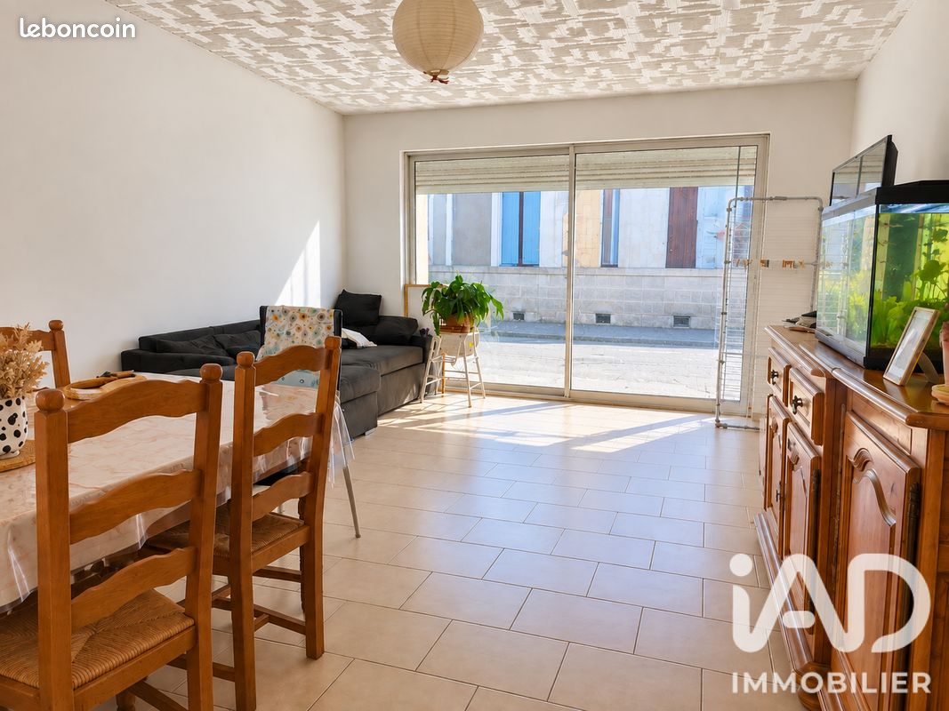 Maison 5 pièces 111 m² · à Blasimon · 111 m² · 119 000 €
