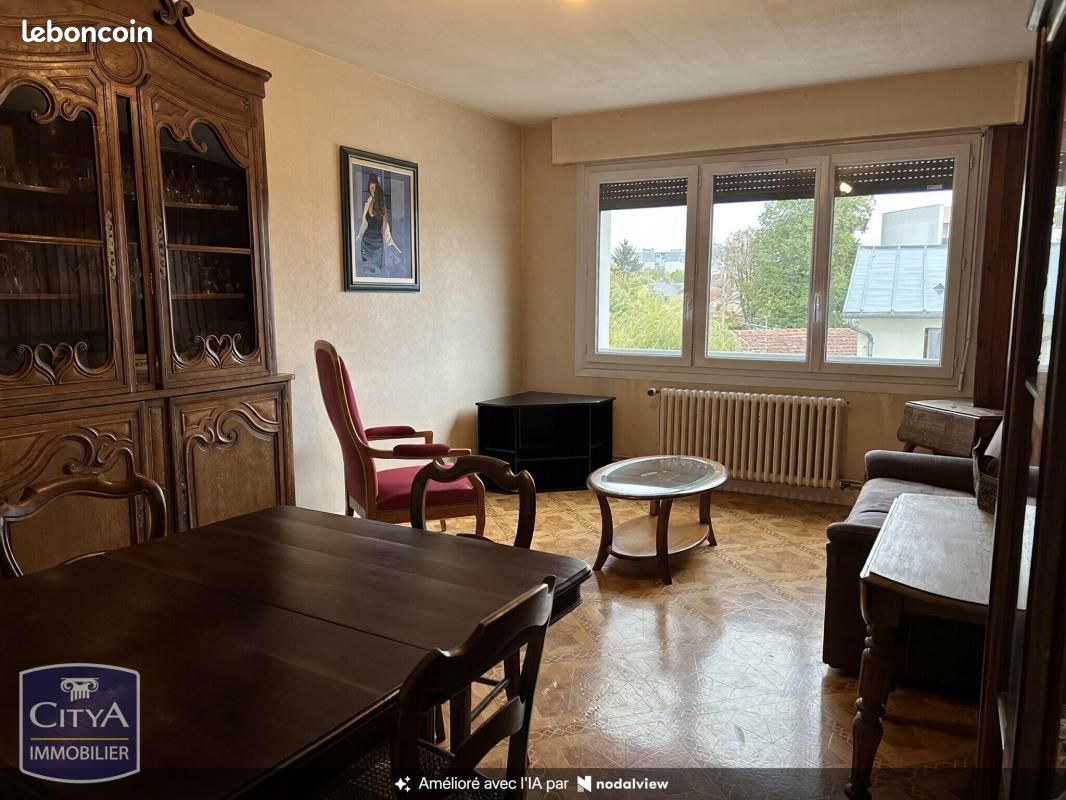 Appartement 4 pièces 93 m² · à Châlons-en-Champagne · 93 m² · 119 000 €