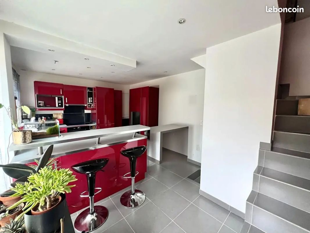 Appartement 2 pièces 47 m² · à Sartrouville · 47 m² · 990 €
