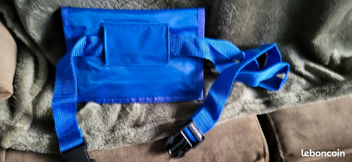 Pochette ceinture ou banane multipoches Neuf (image 2)