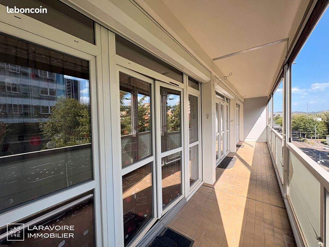 Appartement 4 pièces 85 m² · à Saint-Étienne · 85 m² · 120 000 €