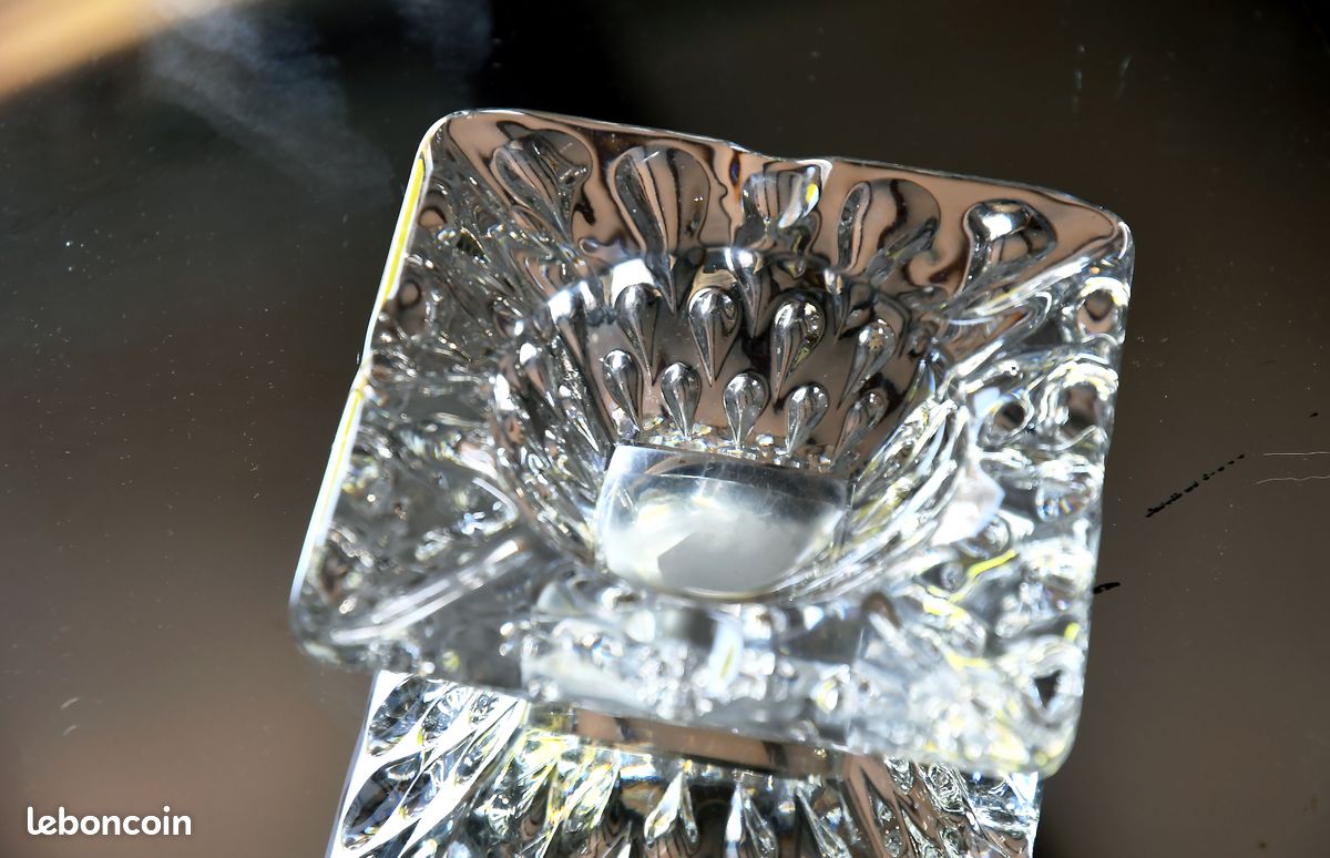 Cendrier En Cristal Baccarat – Vendu à L'unité, Bon état