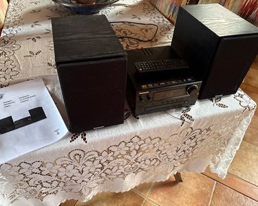 SONY CFD-S200L LECTEUR CD Radio Boombox Mega Bass sans télécommande Bon