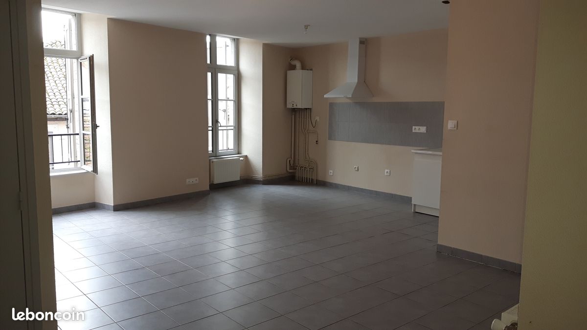 Appartement 3 pièces 58 m² · à Aurillac · 57,8 m² · 464 €/mois