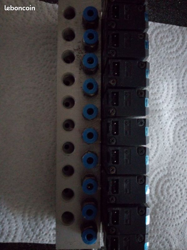 Rampe distributeur festo (image 2)