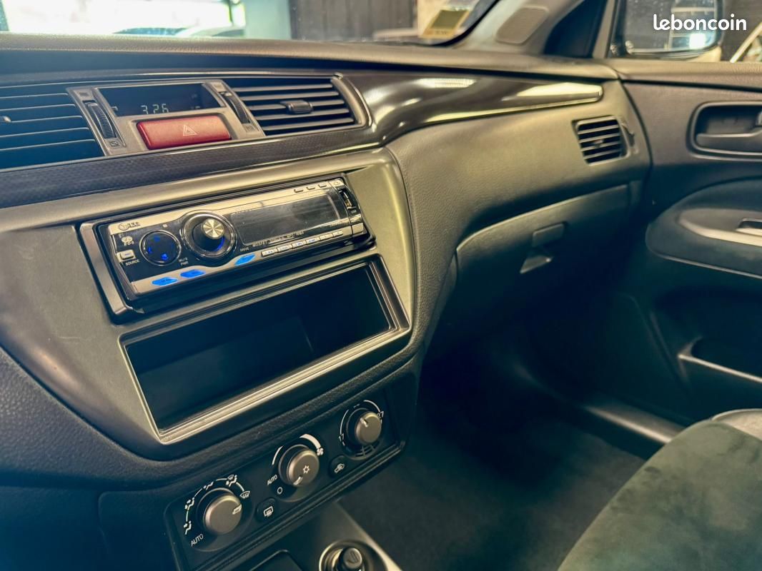 Mitsubishi LANCER EVOLUTION IX 2.0 T 280 BVM6 (image 24)