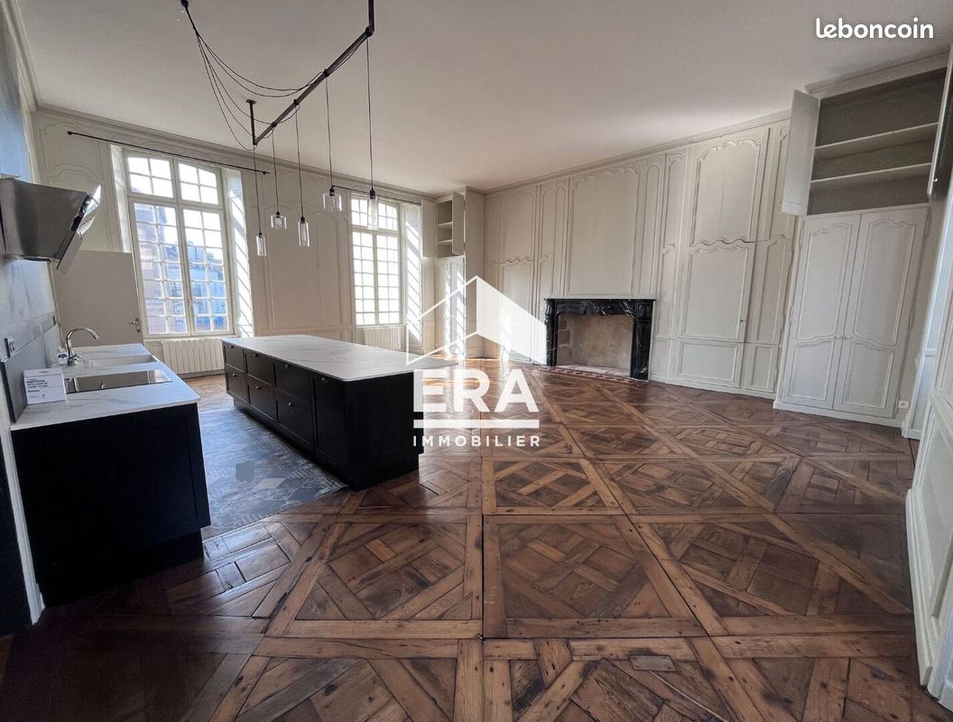 Appartement 3 pièces 97 m² · à Vitré · 97 m² · 1 200 €