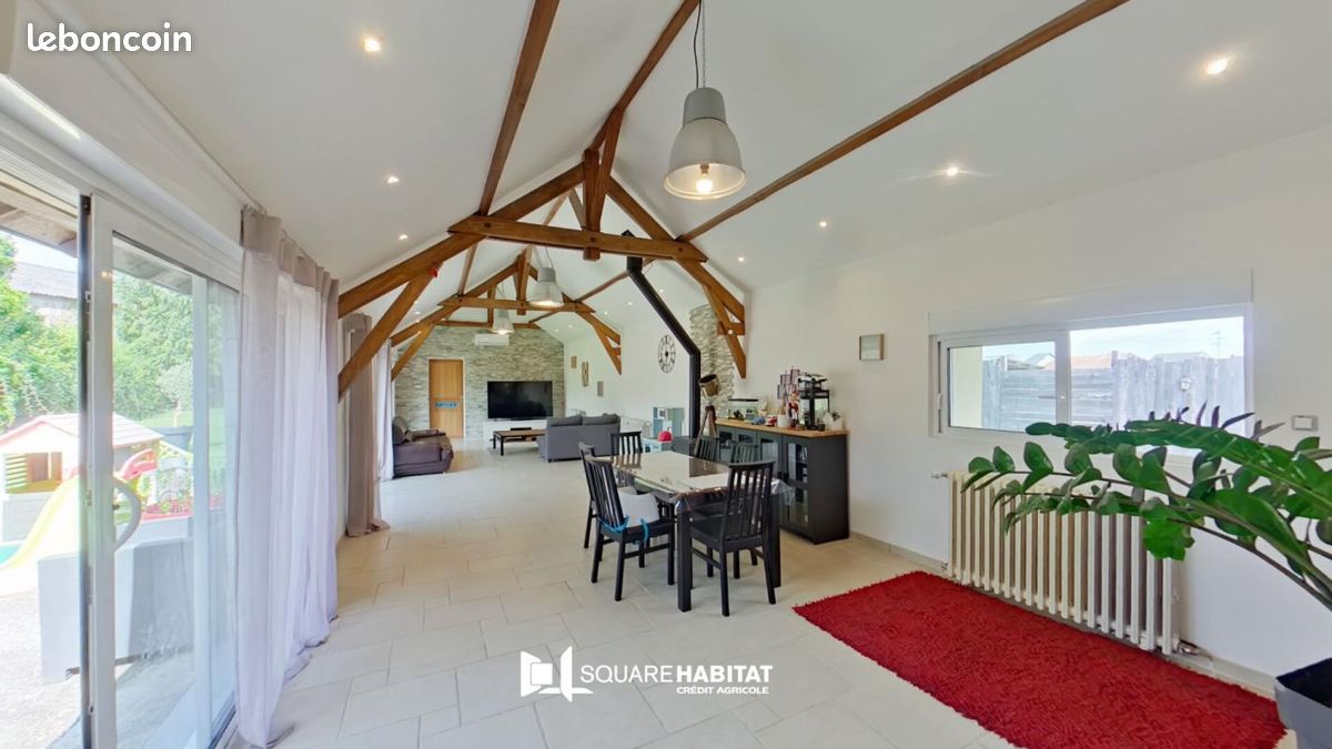 Maison 5 pièces 190 m² · à Vallères · 190 m² · 373 000 €