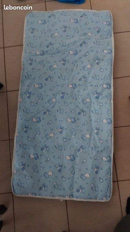 Matelas bebe (image 1)