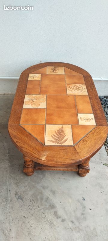 Table Basse Rustique en Bois et Carreaux Céramique (image 3)
