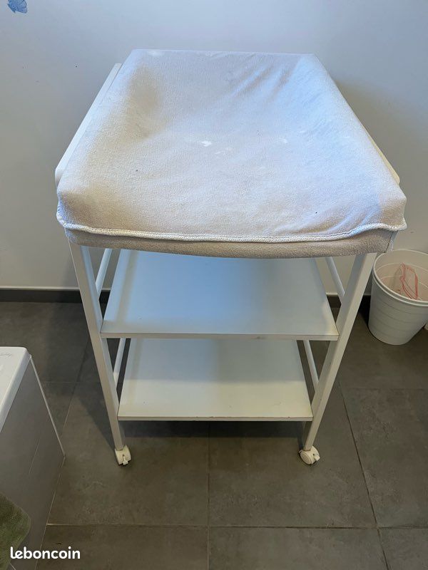 Table à langer Geuther (image 1)