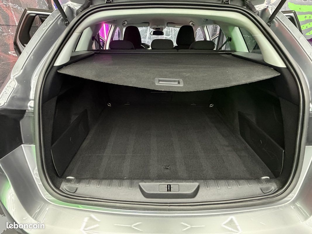 Peugeot 308 ii sw 1.6 blue hdi 120 style eat 2017 (image 13)