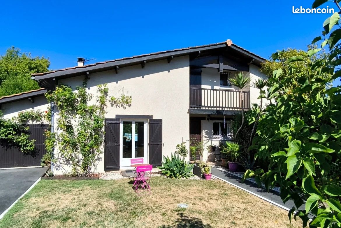 Maison 6 pièces 149 m² · à Pessac · 149 m² · 750 000 €