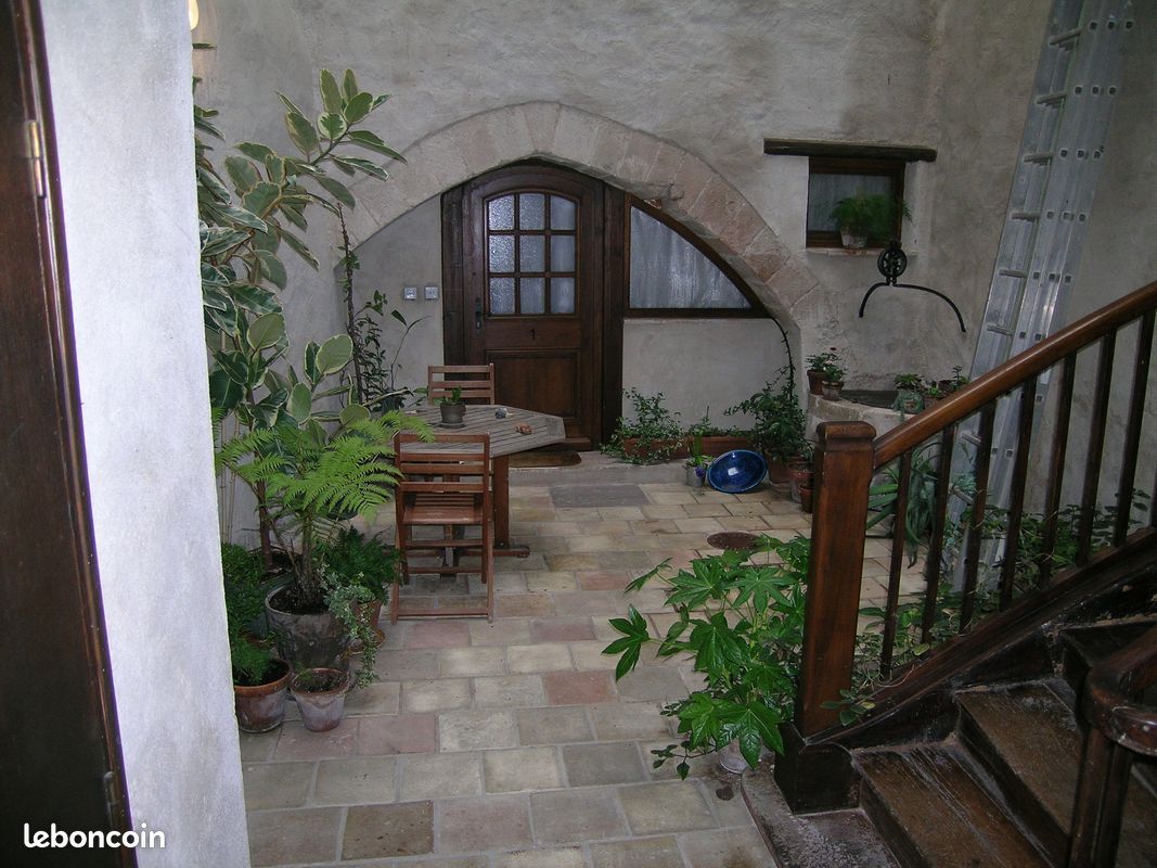 T2 Cordes sur ciel (image 1)
