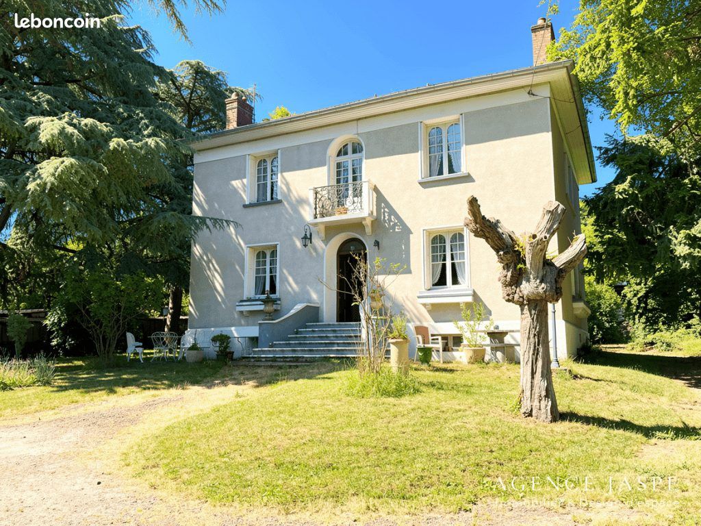 Maison 7 pièces 160 m² · à Aurec-sur-Loire · 160 m² · 420 000 €