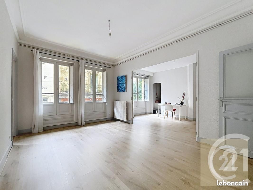 Appartement 3 pièces 101 m² · à Béziers · 101 m² · 180 000 €