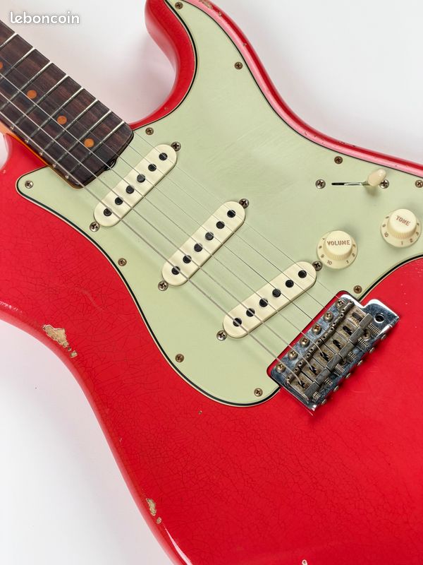 Fender Custom Shop LTD 62 Stratocaster Relic Fiesta Red (image 2)