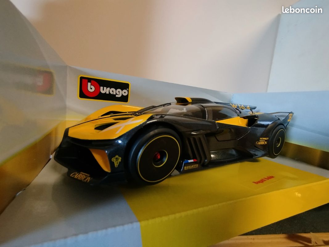 Voiture miniature 1/18 Bugatti Bolide (image 1)