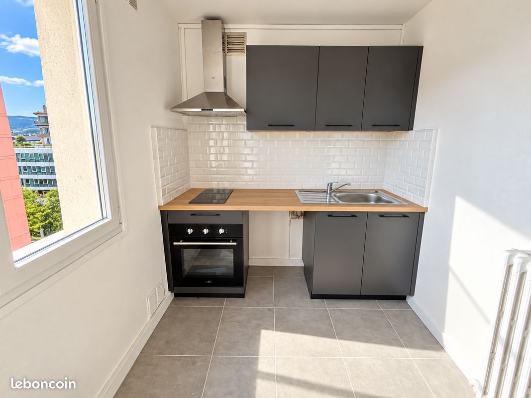 Appartement 2 pièces 34 m² · à Saint-Étienne · 34 m² · 580 €/mois