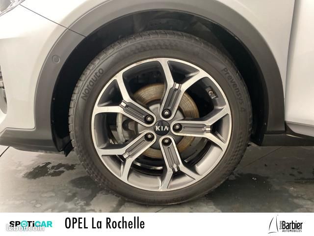 Kia Xceed MY21 1.5l T-GDi 160 ch ISG DCT7 Premium 5P (image 11)