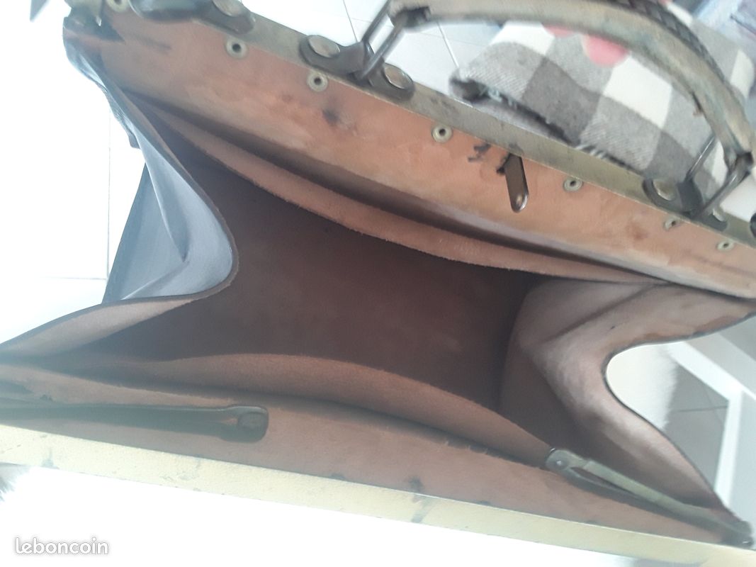 Sac médecin cuir (image 1)