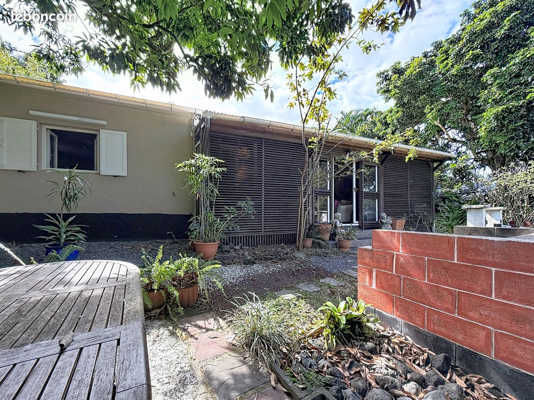 Maison 4 pièces 98 m² · à Saint-Joseph · 98 m² · 339 000 €
