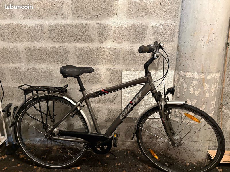 VTC GIANT bon état (image 1)