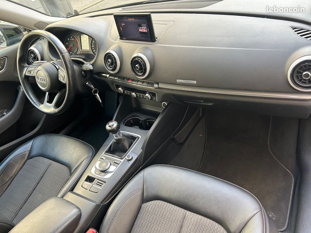 AUDI A3 SPORTBACK 1.6 TDI 116 Design Luxe - Suivi d'Entretien Complet (image 25)