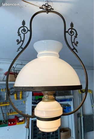 Ancienne Suspension de Salon Vintage Bois et Fer Abat-Jour