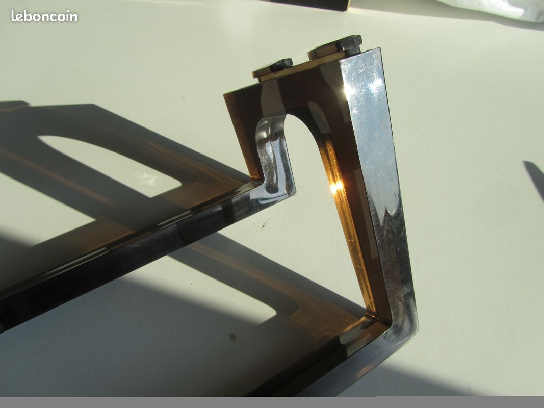 Porte-revues plexiglas par Michel Dumas années 70 - Côte & Vintage