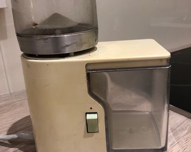 BRAUN-MOULIN A CAFE-1966-BRAUN - KMM1--R.Weiss-Fabr. Allemagne - Kaffeemühle -TBE | eBay