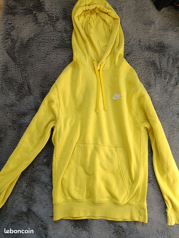 Capuche Nike Sportswear Pull Nike Jaune Pull Nike Sportswear Club