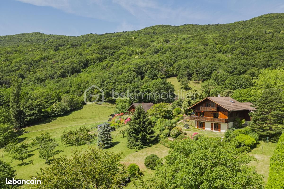 Maison 7 pièces 150 m² · à Moye · 150 m² · 499 000 €