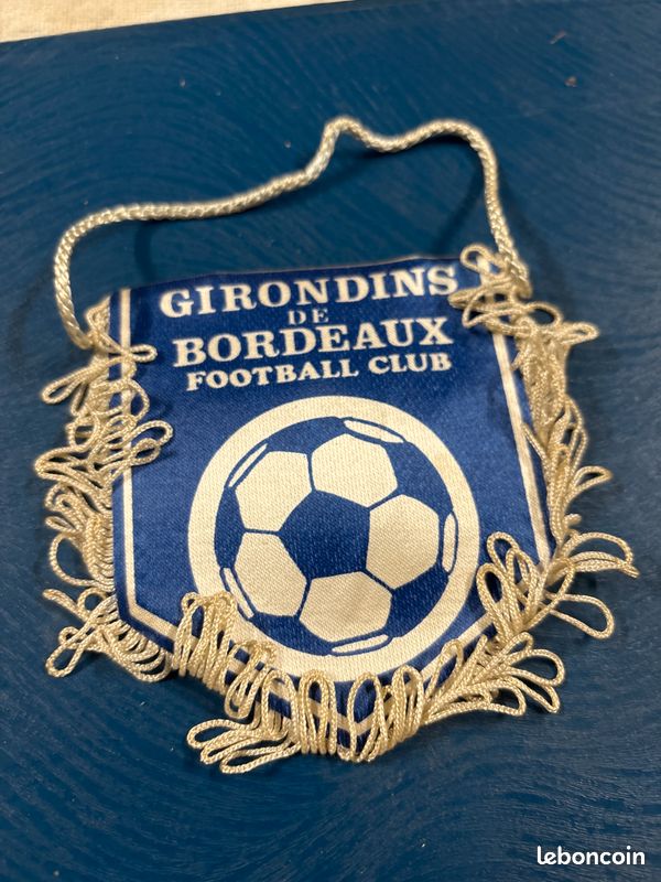 Fanion Vintage Des Girondins De Bordeaux - Football - 21x22 Cm - Fabriqué En France