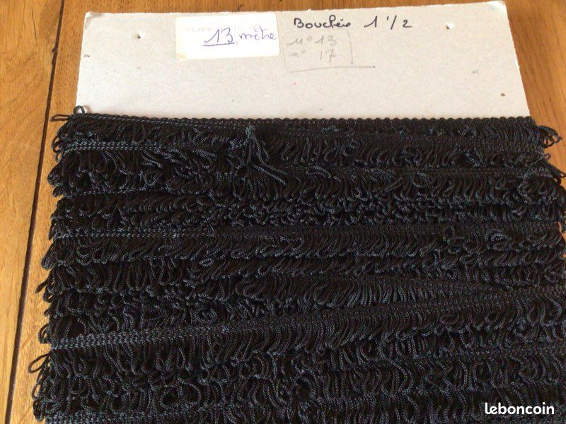 Galons de passementerie noir (image 1)