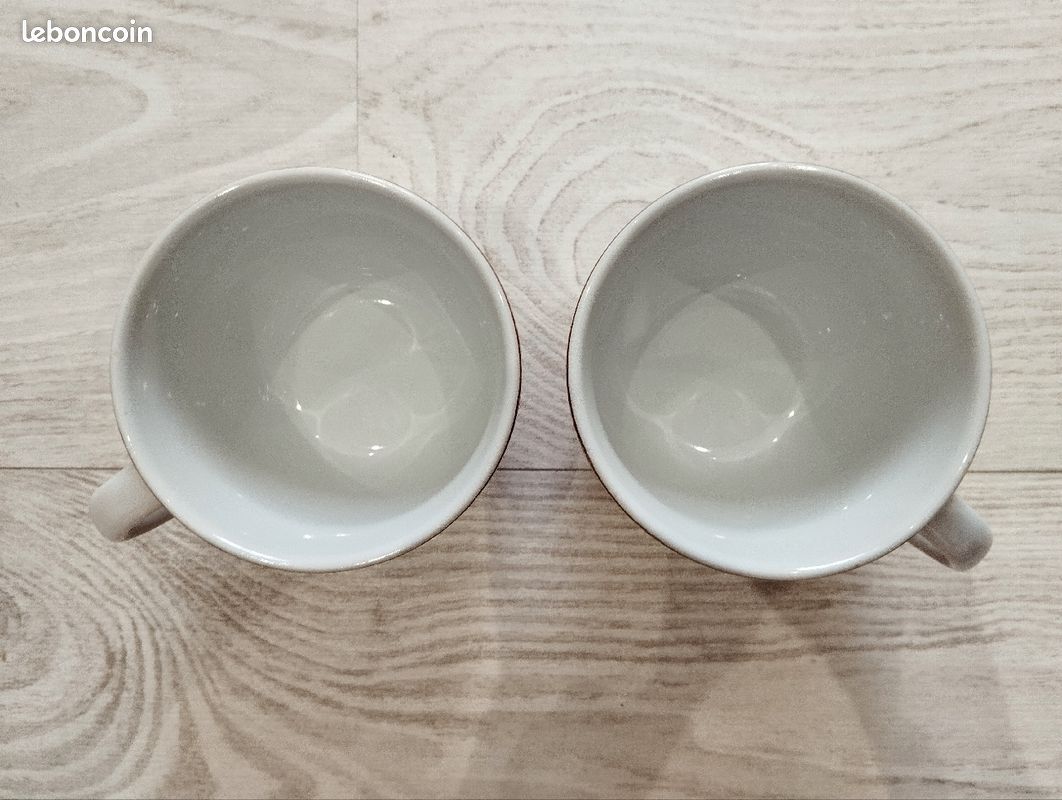 Lot de deux tasses (image 2)