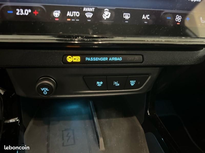 Ford Puma Gen-E 168ch Standard Range 43 kWh Premium (image 17)