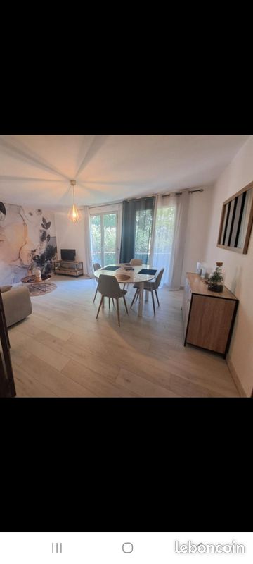 Appartement 2 pièces 56 m² · à L'Isle-sur-la-Sorgue · 56 m² · 900 €/mois